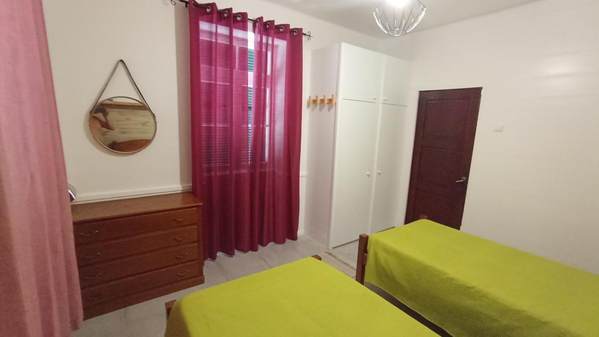 Bus Stop House 82 فونشال المظهر الخارجي الصورة